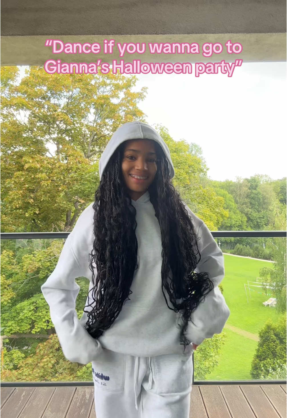 Glowhouse part 2??💗 (missing my bestiesss) @gianna #fyp #foryou #aquilah #blowthisup #trending #glowhouse #influencerparty #influencer #halloween 