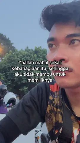 Enak ya liat orang-orang bahagia gitu😌