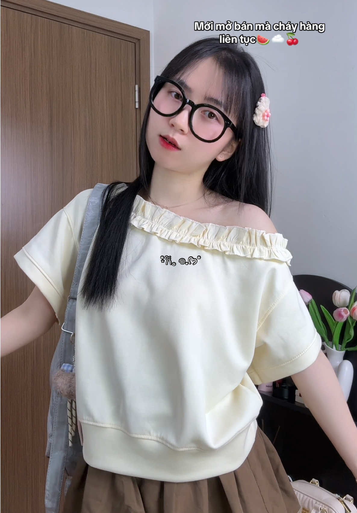 Gọi là áo lười vì mặc kiểu nào cũng đẹppp 📸 #xuhuong #meozbasic 