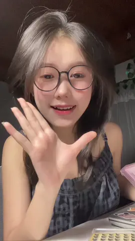 #lookmestar #lookmestarvn 