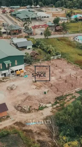 📌 PROJEK: MAAHAD INTEGRASI MADAD Dari kosong, kini mula tersergam ✨ Perjalanan pembinaan Maahad Integrasi MADAD — satu lagi usaha kami dalam menyediakan fasiliti pendidikan Islam yang moden & selesa. 📍 Lokasi: Sungai Petani, Kedah 🎯 Projek oleh: MADAD SPACE – Design & Build 💬 Follow kami untuk tengok progress penuh dan result akhir projek ni! 📞 Berminat untuk bina bangunan atau institusi seperti ini? WhatsApp kami di 011-5550 2137 #MadadSpace #DesignAndBuild #MaahadMadad #PendidikanIslamModen #ConstructionProgress #SungaiPetani #MadadCentre