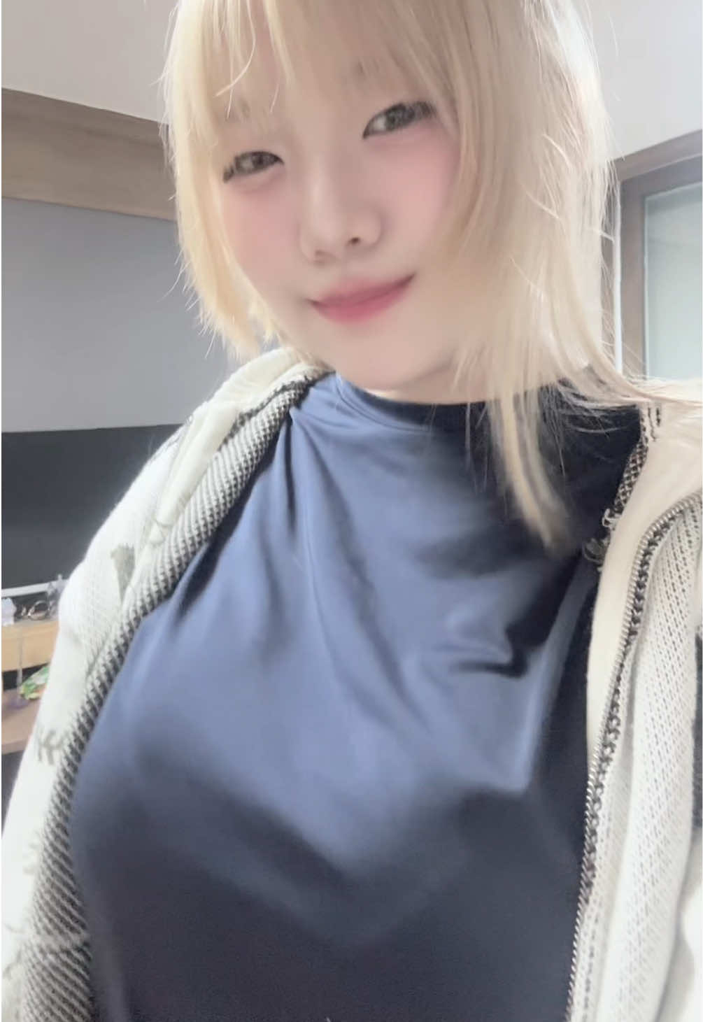다들 최애캐릭터 뭐에요? 저는 모몽가🥺