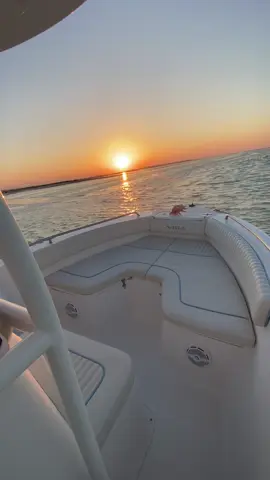 🌅 Sunset Boat Trip in Paradise 🌊 Escape the ordinary and sail into the golden hour! Join us on a magical sunset boat trip across the crystal-clear Red Sea. Feel the breeze, enjoy the peaceful vibes, and watch the sun melt into the horizon. 🌞✨ 🎶 Music • 🍹 Refreshments • 🐬 Possible dolphin sightings 📍Departure: Hurghada Marina 🕓 Time: 4:00 PM – 8:00 PM 📸 Don’t forget your camera! 👉 Book now and create memories that last forever 💛 #SunsetCruise #HurghadaAdventures #RedSeaMagic #GoldenHourVibes 