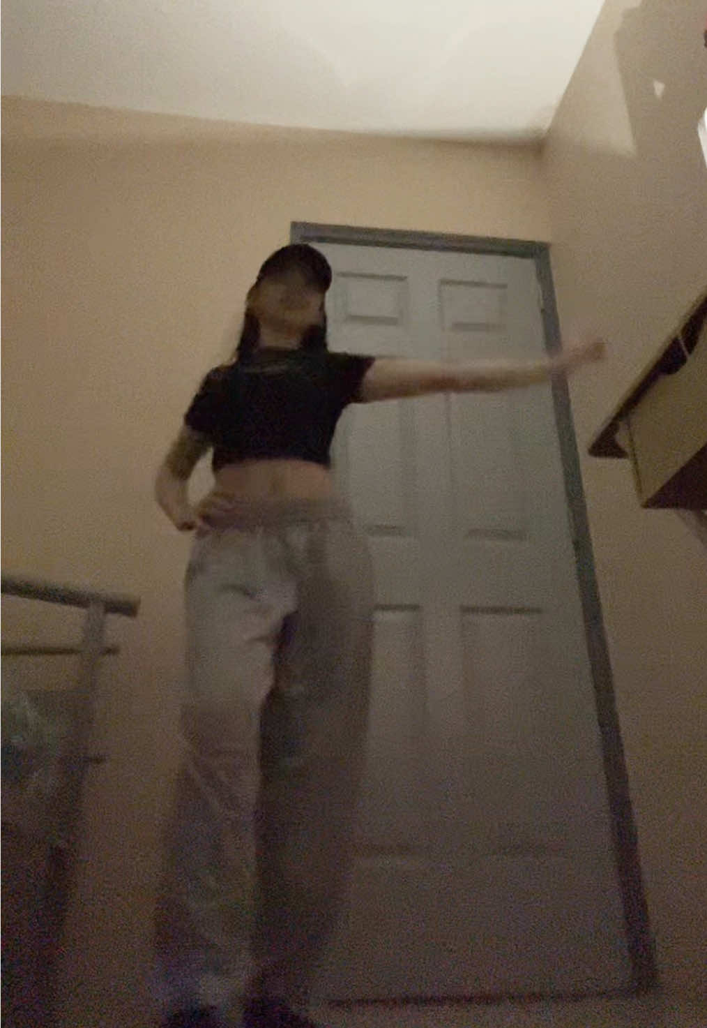 madilim na nga, lalo pang dumilim (at lumabo) dc: rasheed.iii #solo #dance #fypシ #sobranglatesatrend 