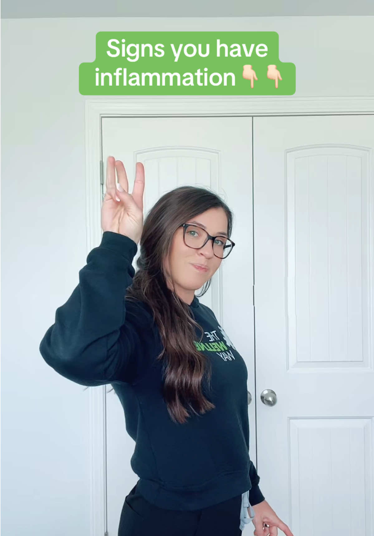 🛑 Do you feel off lately? Here are signs your body is inflamed: 😴 Fatigue 💭 Brain fog 💩 Digestive issues 🥴 Joint pain 😢 Mood changes ⚖️ Weight struggles 😷 Getting sick often 🩸 Hormone imbalances 🔥 Inflammation is at the root of so many health issues. Comment “testing” to learn how to check YOUR inflammation levels and start healing from the inside out. 💚 #inflammation #chronicillness #holistichealth #thewellnessway #healthtips #guthealth #hormonehealth #brainfog #fatigue #naturalhealing
