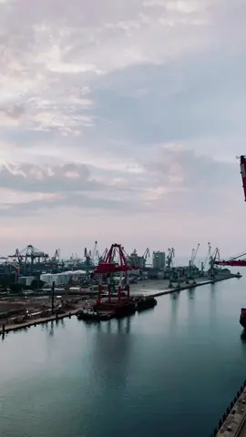 port of tanjung freeyork #CapCut #portoftanjungpriok #fyp #fypage #tiktok #fyppppppppppppppppppppppp #fypシ゚ #fypdong #fypp #jangkauanluas #beranda #berandatiktok 