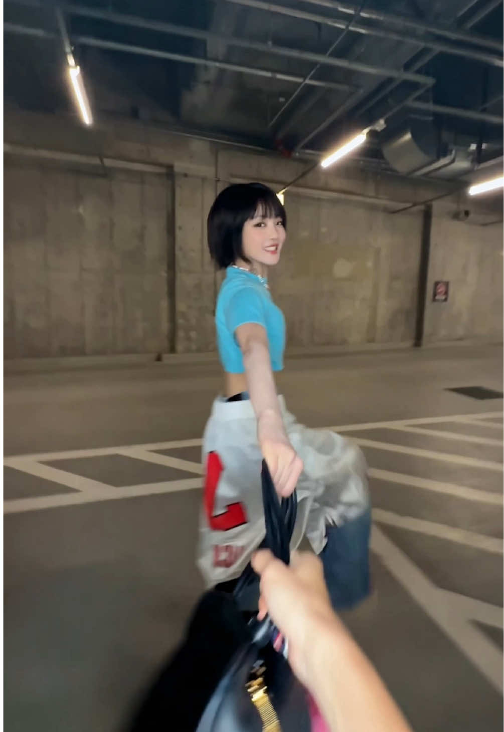 하나 둘 셋, 뛰어 😆 #아이들 #idle #민니 #MINNIE #슈화 #SHUHUA