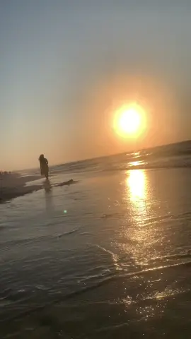 أحبك مهما تمادى البعاد❤️ شعر للدكتور @Dr. Abdulellah jadaa   بصوت الفنان محمود ياسين. 
