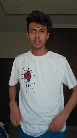 රෙද්ද කඩම්බිම වැටුණා