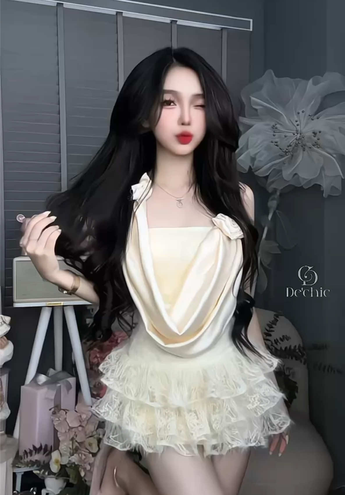 #dechic cứ lụa phối ren mà quất thuiiii