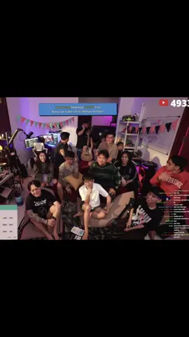 Anak anak AAA clan udah pada Turun gunung semua ini !!! Makan tuh 🐼,@Bravy ⚡️ @Erika Carlina @Niko Junius @YB @Tepe @Yukatheo #yb #bravy #tepe #niko #yuka #jot #ibot 