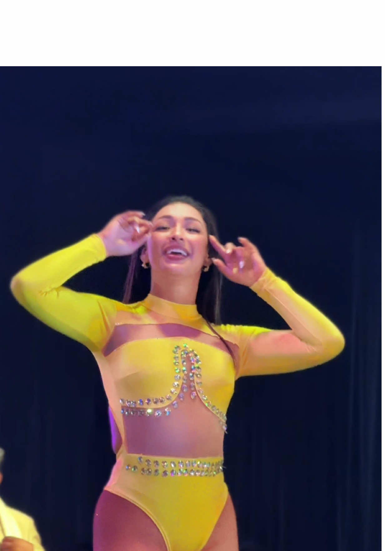 Prima @乙ᗝᗴ ᑭᗩᖇᗩᗪᗩ #agrupacionlosmagios #BeykkeerProducciones 