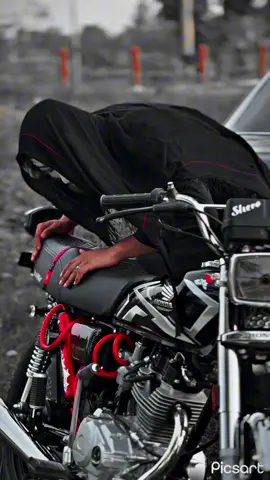 Lai lai lai lai 💀🤫🖤#foryoupage #bikelover #viwesproblem #only500kviews #grwomyaccount #tiktokpakistanofficial #plzzviralvido #foryou 