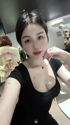 𝐑á𝐧𝐠 𝐛ê𝐧 𝐞𝐦 𝐧𝐡ữ𝐧𝐠 𝐧𝐠à𝐲 𝐦ư𝐚 𝐛ã𝐨, 𝐬𝐚𝐮 𝐧à𝐲 𝐞𝐦 𝐠𝐢à𝐮 𝐞𝐦 𝐦𝐮𝐚 𝐜𝐡𝐨 𝐜á𝐢 á𝐨 𝐦ư𝐚 🤓🤓