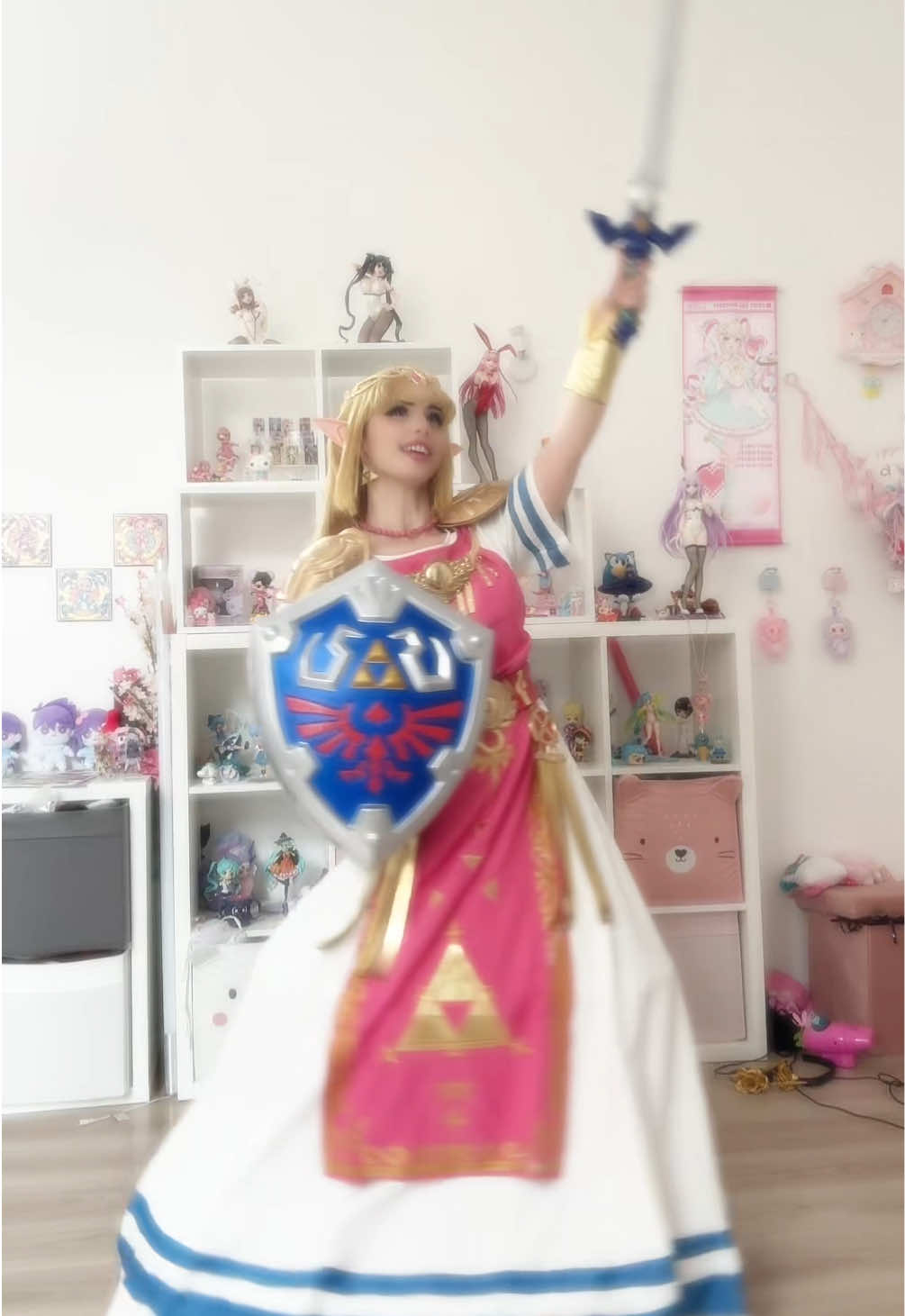 HEY HEY HEY LISTEN YAYYYAYAYEAHHH #zelda #zeldacosplay #thelegendofzeldacosplay 