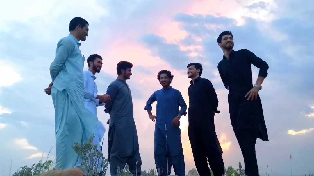 #friends #yaraan #bhaichara @ابوبکر 🌼🖤 @Shahid Orakzai @S.A.KHAN Orakzai @𝐆 𝐎 𝐊͜͡𝐁 𝐔 𝐑 𝐎   🐺 