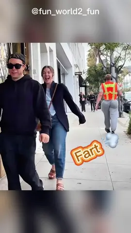 #fart #fartprank #fypシ #foryou #prank #funnyprank #smileplease 
