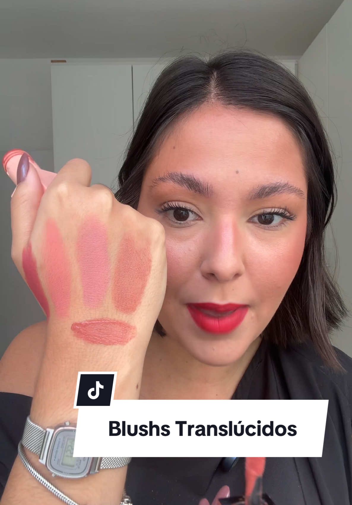 Respondendo a @Jessica Melo  sou apaixonada por esse estilo mais translúcido de blush  - fox da @MERIT Beauty  - work da @milkmakeup  - gojiberry da @MASCAVO  - coral da @Dudah Beauty  - Dolce Vita da @NARS Cosmetics ( 🏷️ cupom ESTEFANI)  - frenesi da @Contém1g  #blush #translucent #nars #narsbyartists #blushstick 