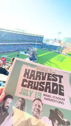 Harvest Crusade #Harvest #HarvestCrusdae #God #Christian #Praise #Riverside #Anehiem #AngelStadium #FYP 