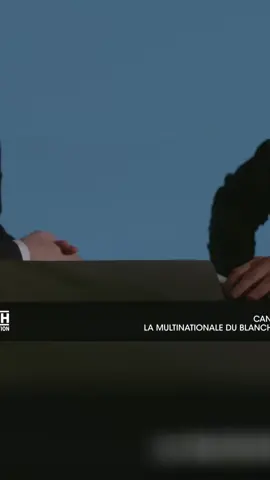 Or vendu: Plus de 3 tonnes! Un an de vente, incroyable! Découvrez comment nous avons confirmé la vente de plus de 3,5 tonnes d'or en un an ! Plongez dans une pièce sombre avec des personnages fascinants, un homme en costume et des chiffres impressionnants. #Or #VenteDOr #Affaires #Investissement #Argent #Maroc #Economie #Finance #Business #Succes