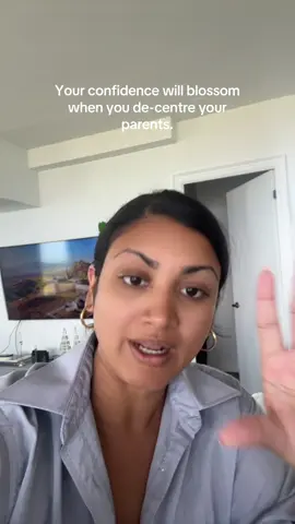 Helping women get their confidence back by Decentering their parents is what I do. Link in bio for those ready to start Decentering their parents.  #confidence #decenteringparents #parents #regainconfidence #selfesteem #eldestdaughter #perfectdaughter #overlooked 