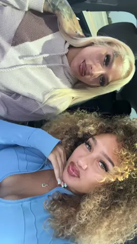 sister 