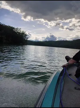 Finding my peace and happiness one trip at a time. #lake #boating #sunsets #fishing #relaxing #fyp 