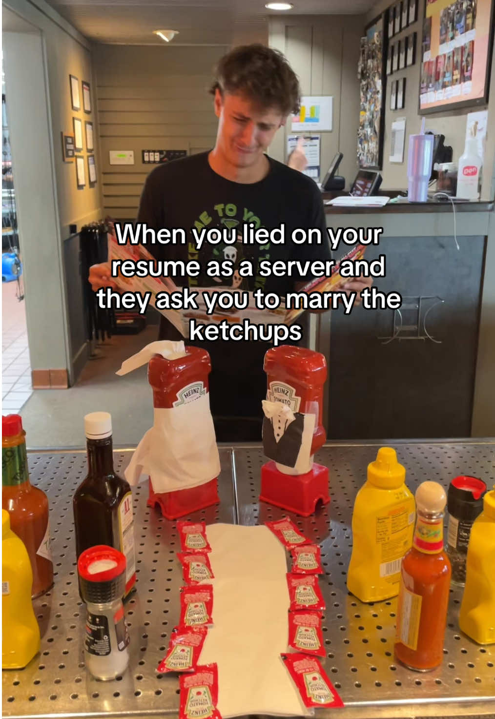 Till Chili’s do us part 💍#chilis #server #serverlife #restarauntlife #servertok #trending #fypシ #fyp #chiliheads 