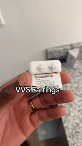 #moissanite #earings 