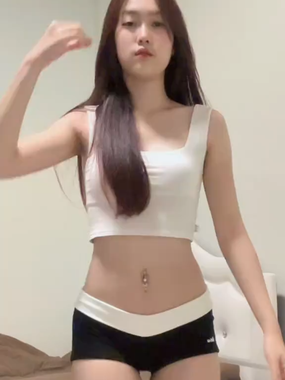 หัวไหล่ตูด #เต้น #เต้นเพลงฮิต #หัวไหล่ตูด #สาวสวย #เต้นไม่เป็น #04