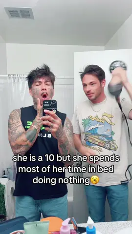 Haha #funnyvideos #fypシ #viraltiktok #fypシ #BestFriends #women 