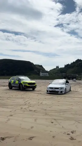 Beach, bagged, bastrds #mk6jetta #bagged #vw #fyp 