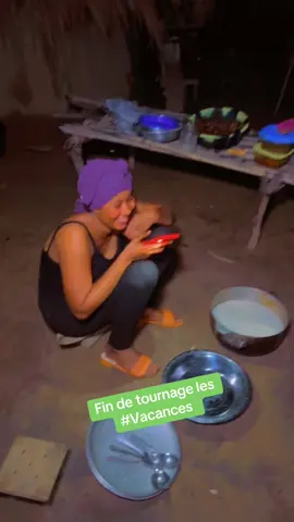 Tout les épisodes de la serie les #vacances sur ce lien YouTube 👇👇👇👇👇👇👇👇👇👇 https://youtube.com/playlist?list=PLJt59NHjJZWxCJ_Gv4wYZNByhfszYfXxL&si=Yybz8LhzvCYZ8un4