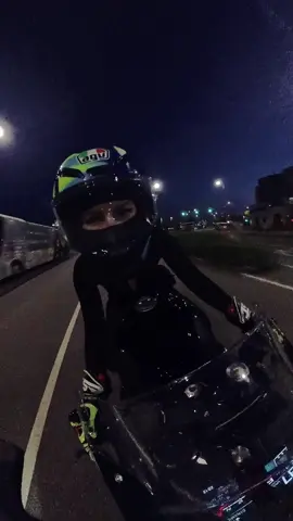 ❤️‍🩹 #мото #мотоциклистка #motogirl #moto #bmwmoto #s1000rr #bikelife #pistagprr 