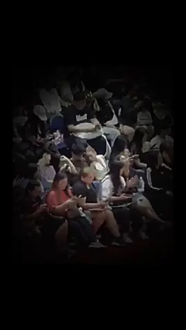 In the midst of the crowds, I don't see nobody but you 🙈🙈 #BiancaDeVera #DustinYu #DustBia #gma #abscbn #Pbb #DustBi 