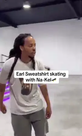 Earl Sweatshirt skating with Na-Kel!!🛹 #earlsweatshirt #song #hiphop #oddfuture #Skateboarding 