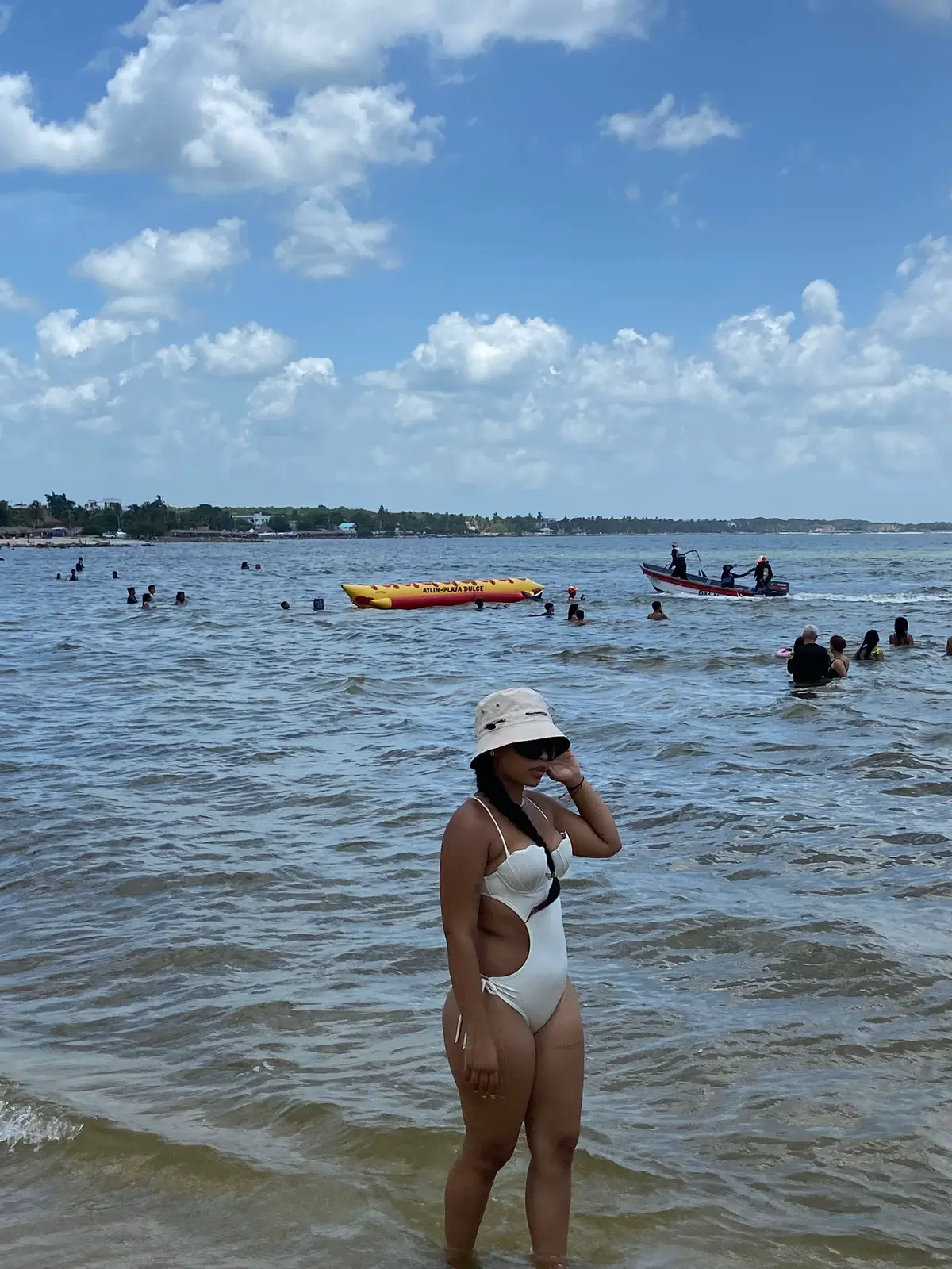 🤍🏖️☀️🌊