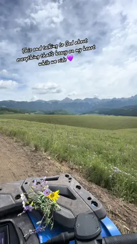 Talked to God a lot this weekend while we were trail riding 💜