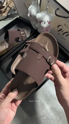 Dép quai ngang khoá nhỏ. #giày #dép #sandal #viral #xuhuong #muataitiktok #fyp 