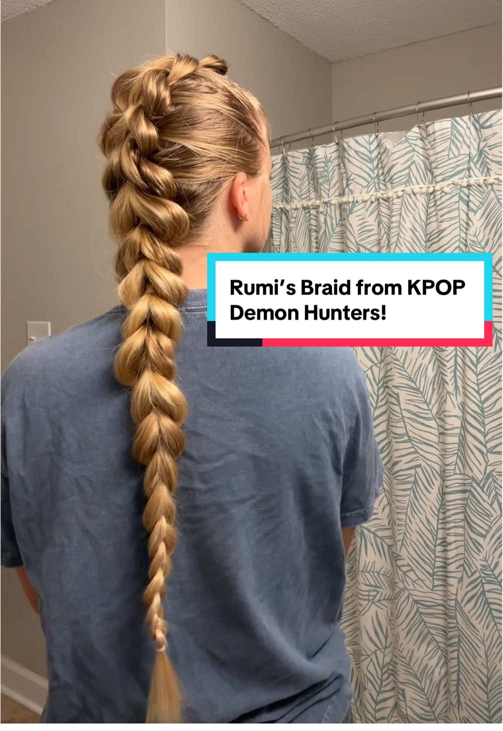 Trying Rumi’s hairstyle from #kpopdemonhunters ! I think it’s so cute 😊 #rumi #braid #hairstyle #longhair #rumihairstyle #huntrix #sajaboys 