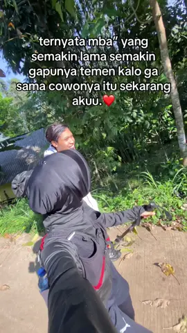 #pendakibucin kalo ga sama kamu maw sama siapa lagi🤍 #pendakidate #sarahklopo1235mdpl #mendakigunung #masukberanda  #fyppppppppppppppppppppppp 