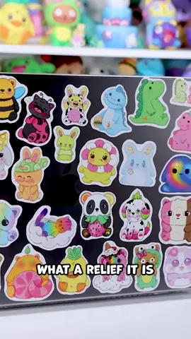 Time to decorate my butt ugly laptop! #moriahelizabeth #art #craft #youtube #youtuber #stickers #laptop #decorate