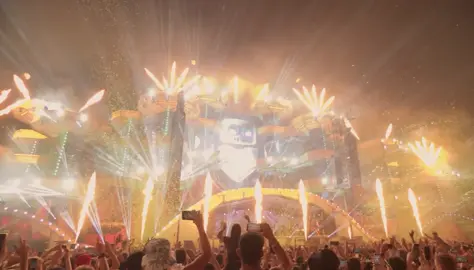 Electric Love Festival 2025. The ELF25 Opening Ceremony. There’s only one bitch.  The real one. -Britney.🫦 #ELF25 #britneyspears #babyonemoretime #rave #reels #edm #parati #dj #foryou #fiesta #explorar #techno #raver #housemusic #Festival #ElectronicMusic #shuffle #tomorrowland #techhouse #technomusic
