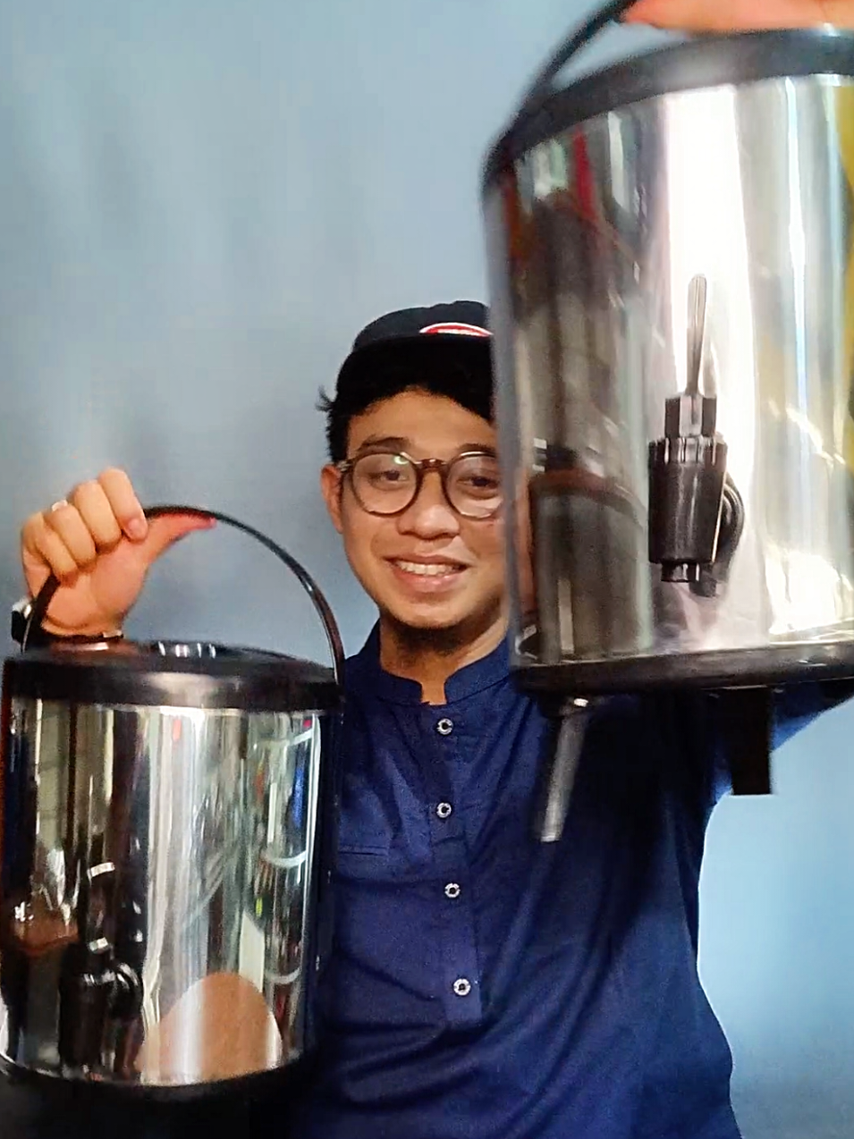termos air panas dan dingin stainless termos air serbaguna stainless #termosair #termosairserbaguna #termosairstainless #termosair8liter #termosairpanasviral 