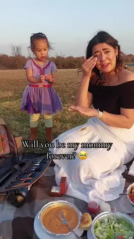 Not your typical proposal, and that’s exactly why I’ll never forget it. Said yes to my best friend… and to the little girl who changed my life. 🫶 #reminiscing #engagment #proposalstory  #BlendedFamily #corememory 