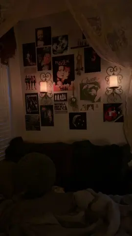 my room at night :)