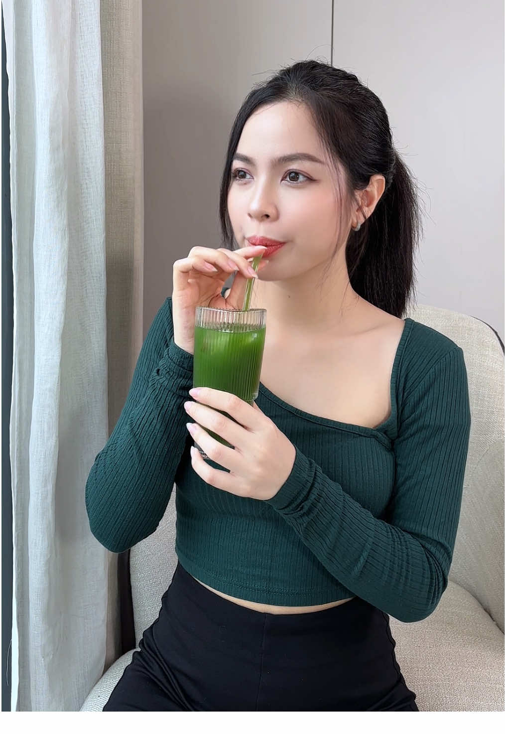 Người Nhật giữ d.áng – làm đẹp từ chính ly này mỗi ngày! Không chỉ hỗ trợ tiêu hoá, Nuris còn giúp detox cơ thể, tăng đề kháng, da sáng khoẻ tự nhiên nhờ: ✔️ 18 tỷ lợi khuẩn Nano EF ✔️ Mầm lúa mạch non Kyushu ✔️ Chất xơ hòa tan & rau củ hữu cơ Nhật Giá ưu đãi ở giỏ hàng góc trái nhé! #nuris #caithientieuhoa #depda #thanhloccothe #tangcuongdekhang 