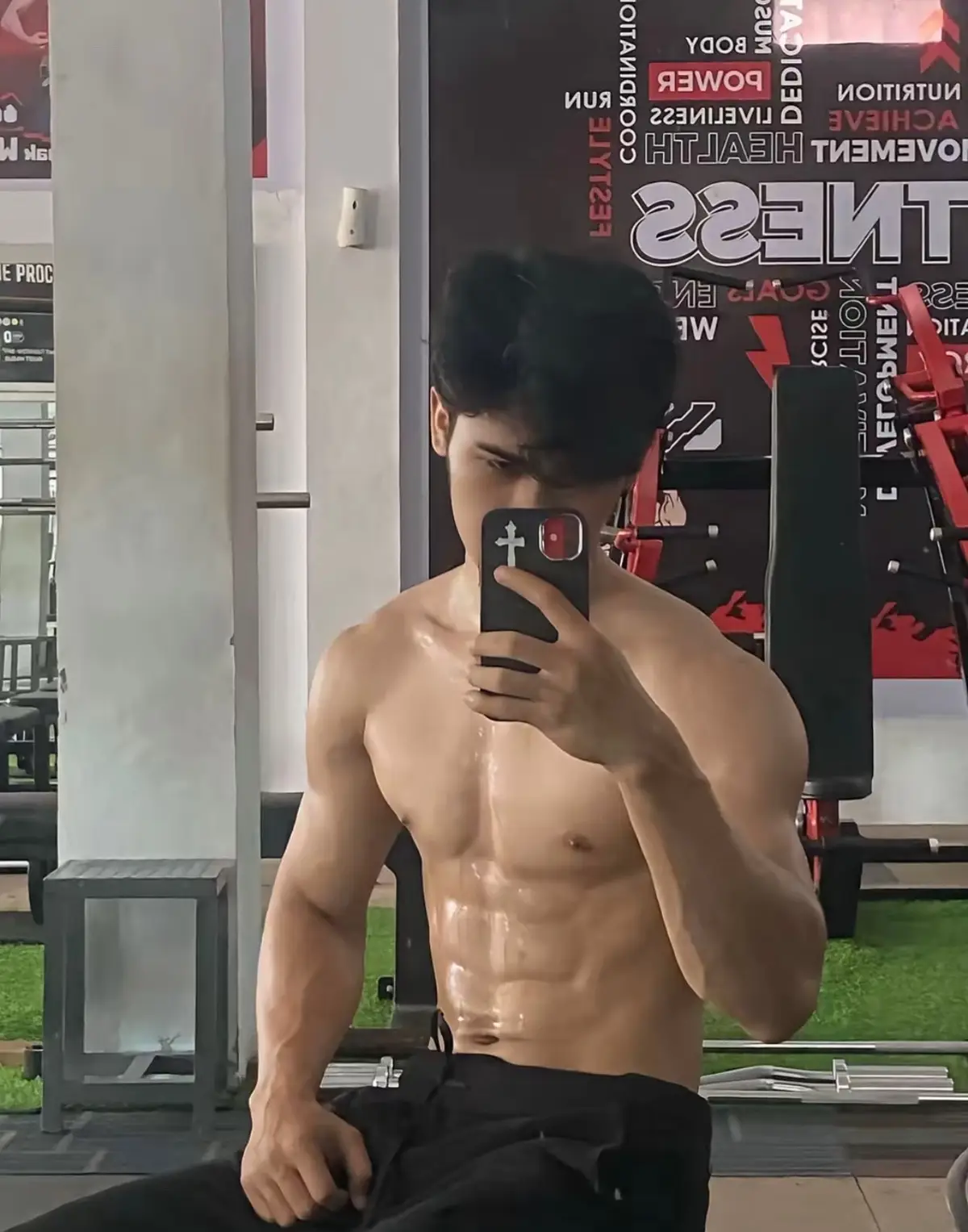 @softboy_ #sixpack 
