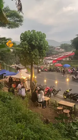 suasana nyore sambil nyuangki