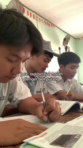 #anaksekolah #masukberandafyp 